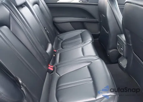 2019 Lincoln Mkz Standard z USA, uszkodzony, nr VIN 3LN6L5A90KR618154